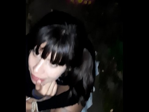 ❤️ A pénisz feldagadt az utcán egy cukorkáért cserébe. ❤ Házi készítésű pornó at hu.verhentai.ru